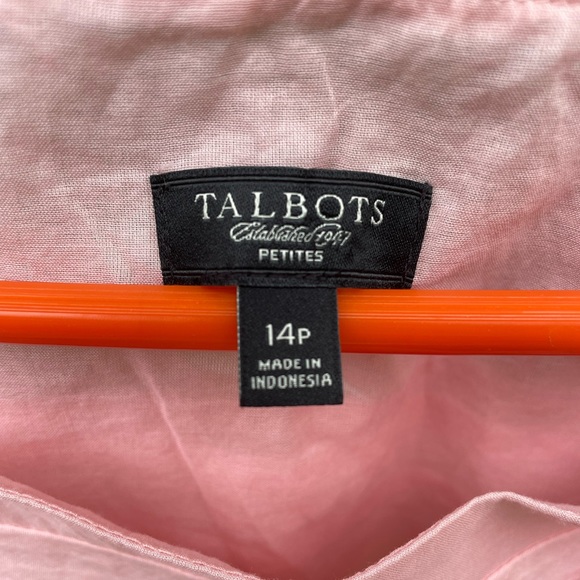 Talbots size 14 petite pretty detailed cotton pink sleeveless shirt. - Picture 3 of 3